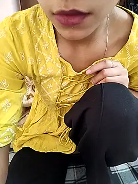 Snapshot of ritika_rao chatting on February 22, 12:08 pm ritika rao online show from February 22, 12:08 pm