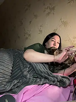 Naughtbaby 2025 online show from January 31, 7:11 pm