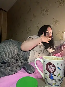 Naughtbaby 2025 online show from April 3, 1:58 am