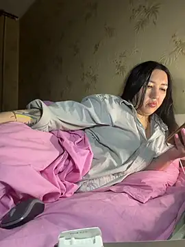 Naughtbaby 2025 online show from May 7, 12:49 am