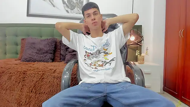 Johann sex online show from January 8, 5:15 pm