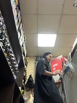 AlishaPrettyBlade online show from September 20, 12:28 pm