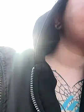 AlishaPrettyBlade online show from March 27, 8:26 am