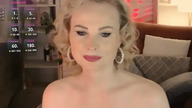 Snapshot of Sandra_Kind chatting on March 14, 5:35 am Sandra Kind online show from March 14, 5:35 am