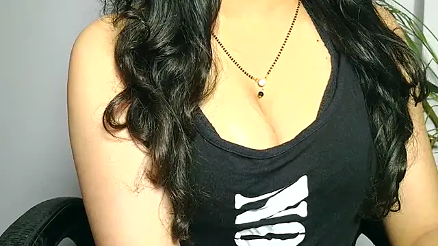 Snapshot of its_siya chatting on November 18, 3:05 pm its siya online show from November 18, 3:05 pm