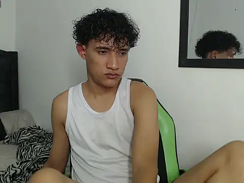 Boy coll online show from February 26, 5:50 am