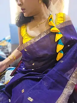 RealcoupleP online show from March 13, 6:03 pm