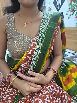 RealcoupleP online show from May 18, 4:35 pm