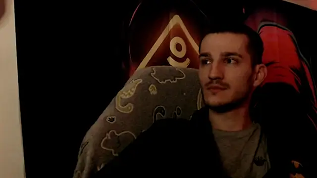 yoyoboy988 online show from February 21, 10:33 pm