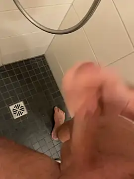 Snapshot of Nigel993 chatting on March 8, 10:56 pm Nigel993 online show from March 8, 10:56 pm