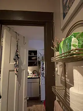 Rosiee69  online show from February 24, 11:52 pm