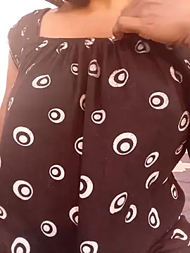 Crazy Dilu online show from May 20, 8:09 am