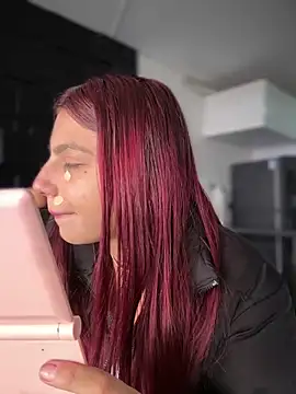 Emily-teen online show from February 7, 4:43 pm