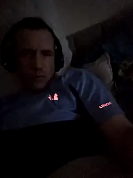 Snapshot of Nidge251 chatting on October 20, 2:12 am Nidge251 online show from October 20, 2:12 am