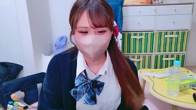 Snapshot of noa_chi chatting on March 15, 1:18 pm noa chi online show from March 15, 1:18 pm
