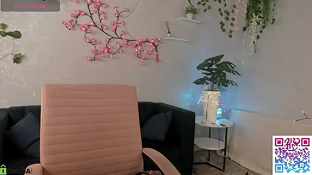 boozekirs  online show from January 19, 3:21 am