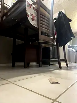 HTXBELLE online show from December 18, 8:15 pm