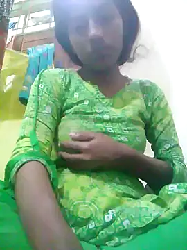 Snapshot of SEXY-boudi43 chatting on February 23, 1:24 am SEXY-boudi43 online show from February 23, 1:24 am
