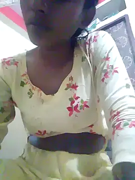 Snapshot of SEXY-boudi43 chatting on March 10, 1:54 pm SEXY-boudi43 online show from March 10, 1:54 pm