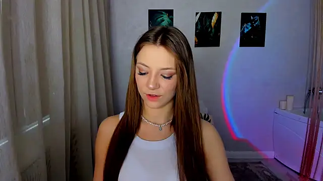 Snapshot of AmandaGracy_1 chatting on March 17, 11:24 am AmandaGracy 1 online show from March 17, 11:24 am