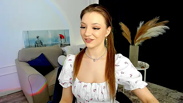 AmandaGracy 1 online show from May 16, 8:07 pm