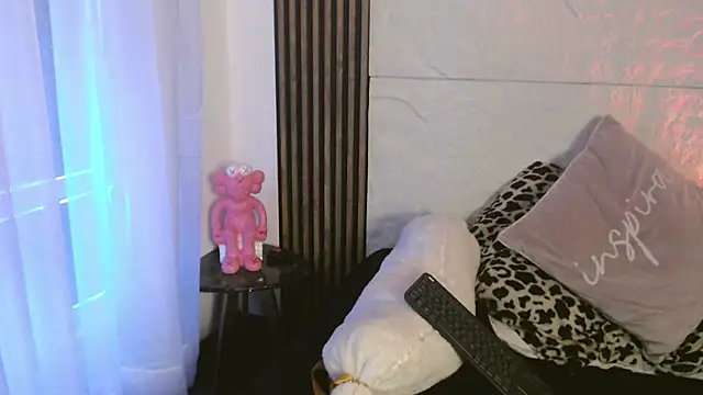 abril lottie online show from March 6, 4:49 pm