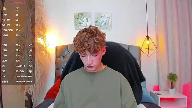 Snapshot of iiangel_ chatting on October 16, 5:41 am iiangel  online show from October 16, 5:41 am