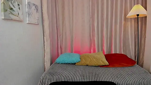 iiangel  online show from February 18, 3:57 am