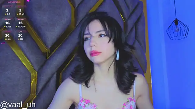 Valuh Blake online show from December 17, 12:44 pm