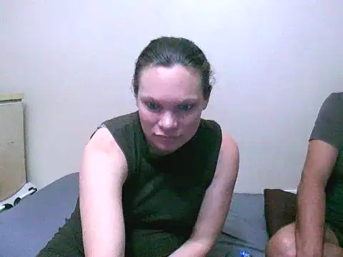 redsparrowXxXx online show from October 15, 3:12 pm