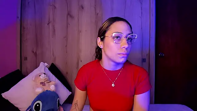 TANIA 06 online show from April 20, 1:03 pm