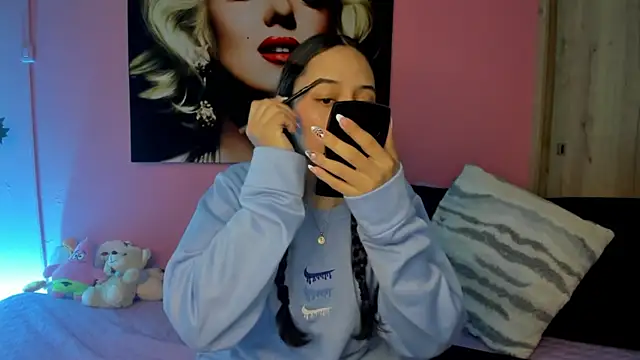 TANIA 06 online show from July 22, 1:14 pm