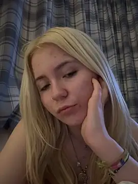 Blondie Sofia Essexbabe online show from March 8, 3:06 am