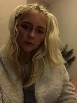 Blondie Sofia Essexbabe online show from October 27, 12:47 am