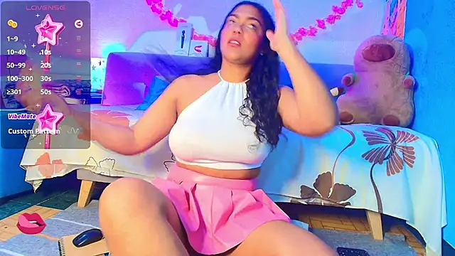 Vicky Miller 05 online show from October 3, 7:00 pm