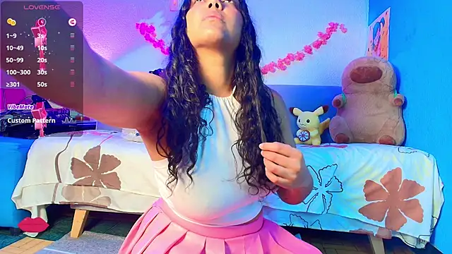 Vicky Miller 05 online show from October 17, 8:11 pm