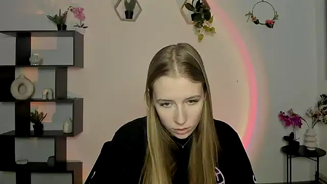 Snapshot of AnnNorriss chatting on February 27, 5:04 pm AnnNorriss online show from February 27, 5:04 pm
