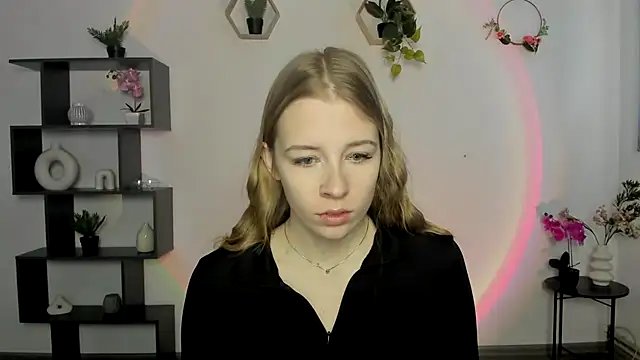 Snapshot of AnnNorriss chatting on March 2, 6:37 am AnnNorriss online show from March 2, 6:37 am