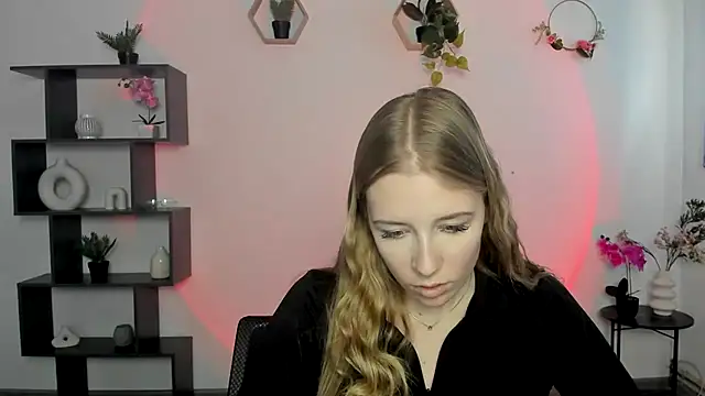 Snapshot of AnnNorriss chatting on March 2, 9:42 am AnnNorriss online show from March 2, 9:42 am