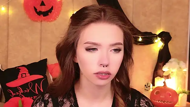 Sierra Fane online show from October 20, 6:03 am