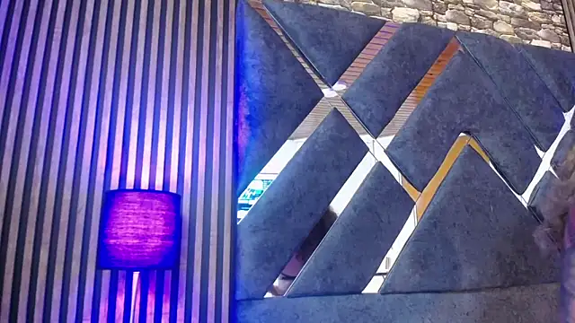 veenus hs online show from March 6, 6:30 am