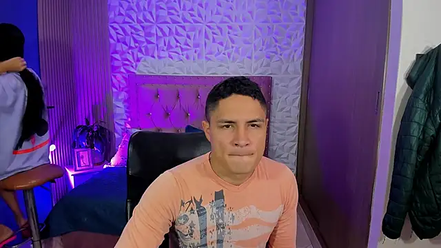 Snapshot of SaraClub_JY chatting on October 7, 10:40 pm SaraClub JY online show from October 7, 10:40 pm