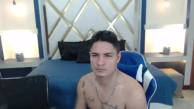 Snapshot of SaraClub_JY chatting on December 18, 12:27 am SaraClub JY online show from December 18, 12:27 am