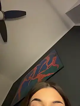 Snapshot of NaomiMulan chatting on March 15, 12:27 am NaomiMulan online show from March 15, 12:27 am