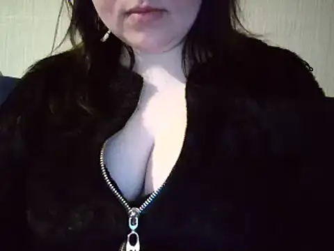 Snapshot of KamillaLaLove chatting on March 1, 4:54 pm KamillaLaLove online show from March 1, 4:54 pm