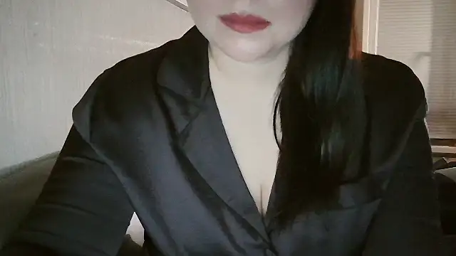 Snapshot of KamillaLaLove chatting on October 1, 8:59 pm KamillaLaLove online show from October 1, 8:59 pm