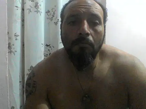 Snapshot of kal1699 chatting on June 21, 5:10 am kal1699 online show from June 21, 5:10 am