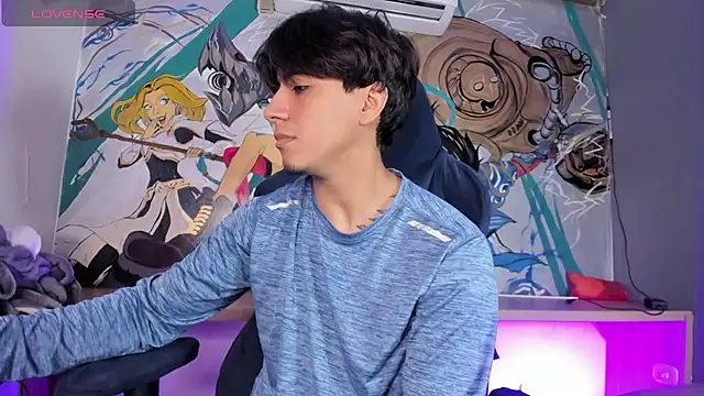 Snapshot of Allex_Cano chatting on March 17, 9:07 pm Allex Cano online show from March 17, 9:07 pm