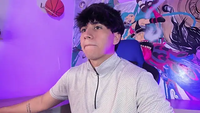 Snapshot of Allex_Cano chatting on March 18, 7:39 pm Allex Cano online show from March 18, 7:39 pm