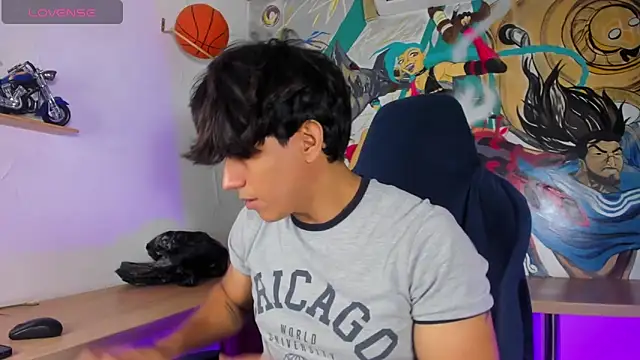 Snapshot of Allex_Cano chatting on March 24, 8:25 pm Allex Cano online show from March 24, 8:25 pm